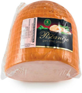 Pečene Piščančje Prsi v Ovitku Pivka Postrežno