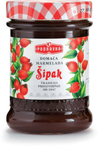 domača šipkova marmelada