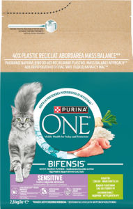 Briketi za mačke One, puran, 2,8 kg